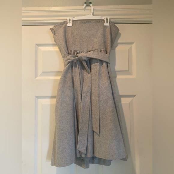 Banana Republic wool sleeveless cocktail dress - Picture 4 of 16